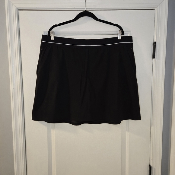 Soybu Pants - NWT Soybu Women's Resort Skort Black Size XXL